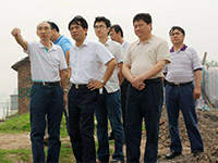 荊州市市長李建明視察朱家灣碼頭