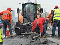公石線公路大修工程進展順利 預計十月底完工