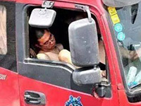 關(guān)于改善公路貨車司機生存狀況的建議